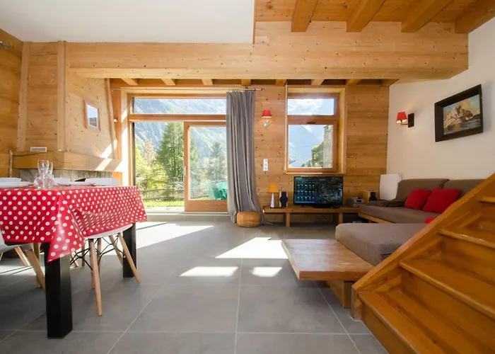 Chalet Mitoyen Aux Pieds Des Pistes Pour 6 Pers., Animaux Admis, A - Fr-1-343-225 Chamonix